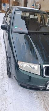 Skoda skoda Fabia 1.4 Benzin TÜV  04 2026 - gebrauchte Skoda Fabia aus dem Jahr 2001