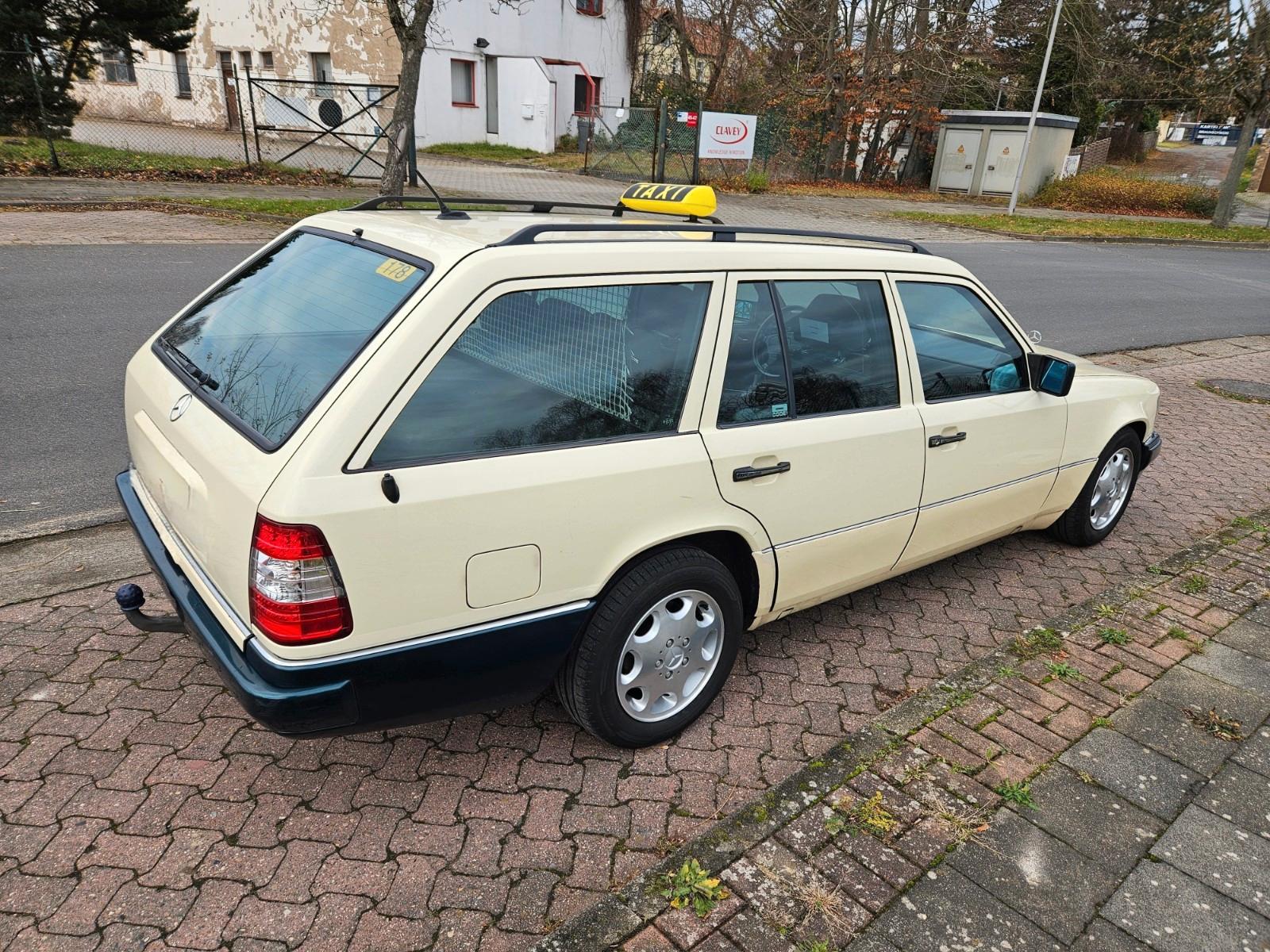 Mercedes-Benz E 220 LPG #11€ 100Km#Taxi#Olitimer#Einzelstück