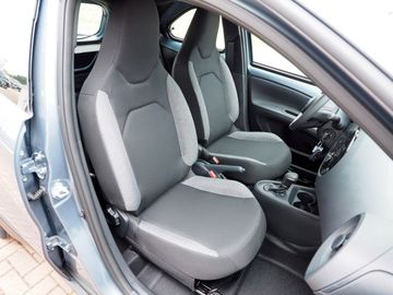 Bild 22 Toyota Aygo (X) 1,0 Business Edition AutomKlimaKamera