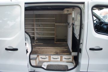 Opel Vivaro - 10