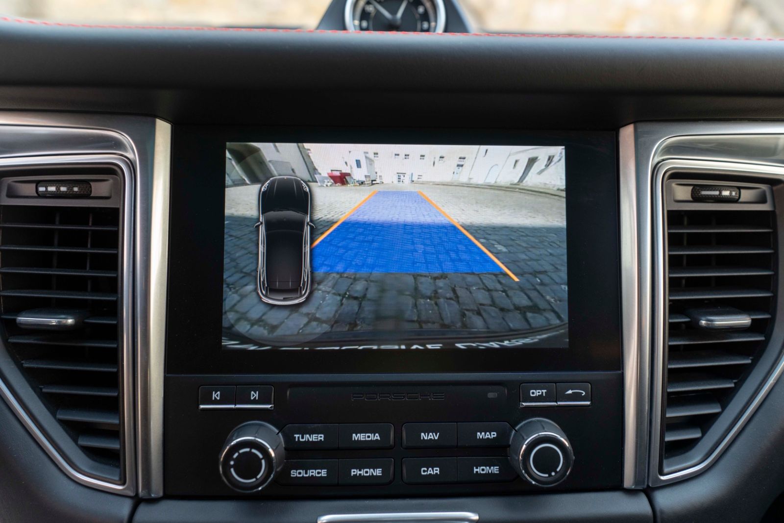 Fahrzeugabbildung Porsche Macan GTS PASM PDLS BOSE CARPLAY LUFT PANO TOTW