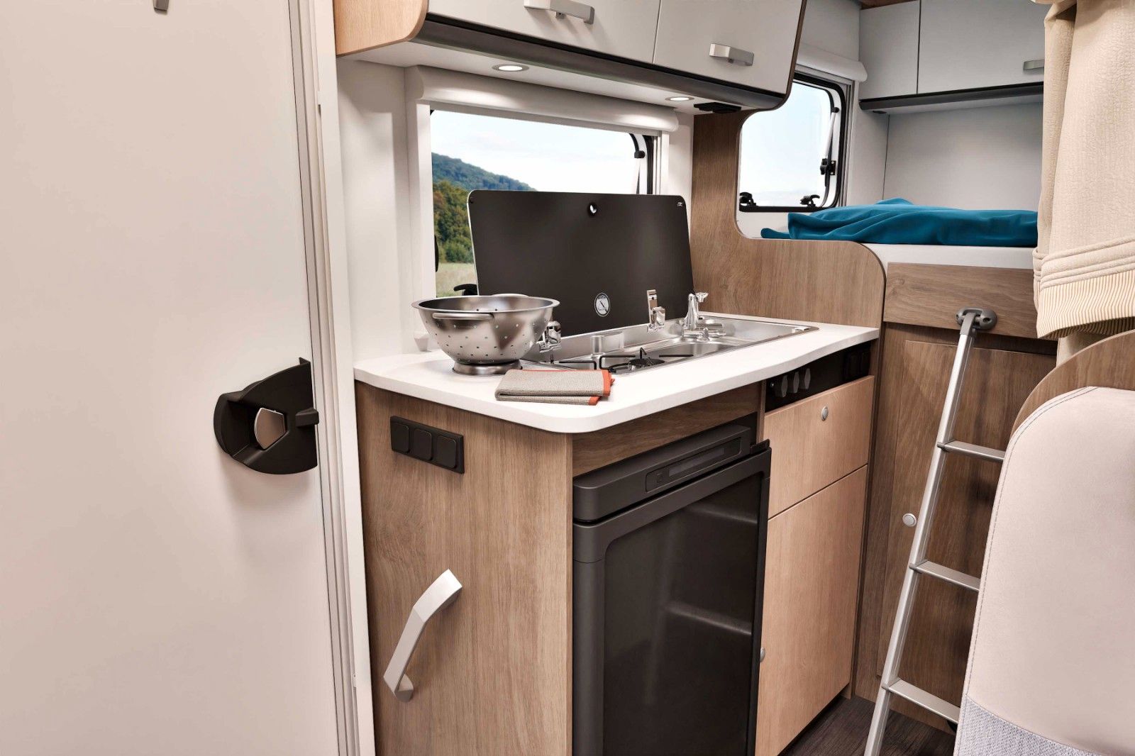 Fahrzeugabbildung Carado V-132 pro+  Modell 2026