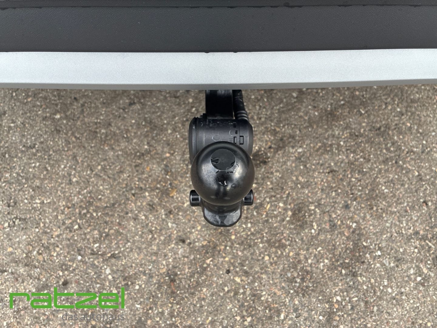 Fahrzeugabbildung Volkswagen T-Roc STYLE 1.5 eTSI AHK+IQ.Light+360°Kam.+PDC