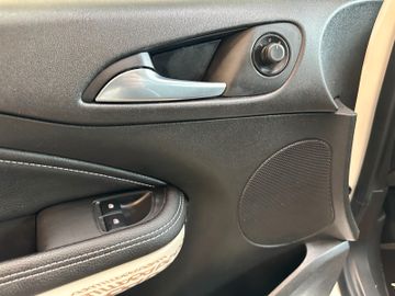 MYAUTOCENTER – Gebraucht- und Jahreswagen mit Werkstattservice in Pfaffenhofen Opel Adam Rocks *ecoFlex*RLink*Bremsass.*Sitzh.*