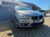 BMW 220 i Active Tourer Sport Line Autom. LED 1.Hand