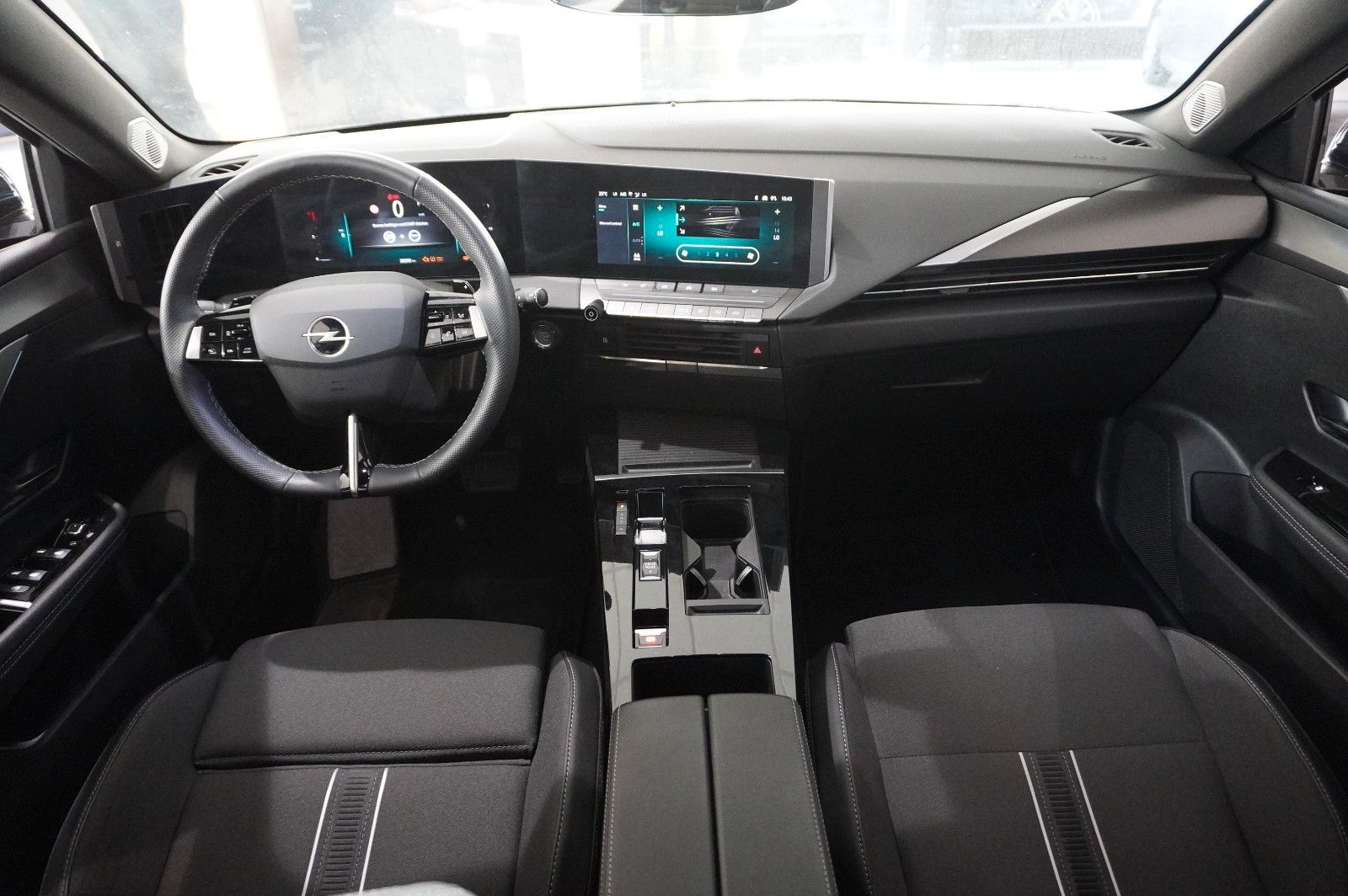 Fahrzeugabbildung Opel Astra L ST 1.5D GS SPORT NAVI/LED/360°/VIRT/DAB+