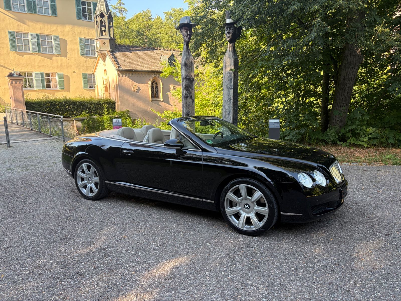BENTLEY Continental GTC 8