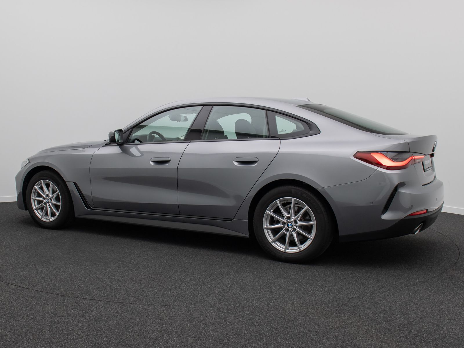 Fahrzeugabbildung BMW 420 Gran Coup&eacute; Alarm Kamera DAB GeschwindigReg