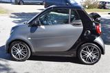 Smart ForTwo BRABUS 109 PS GRAU MATT NAVI KAMERA JBL - Smart ForTwo: Automatik