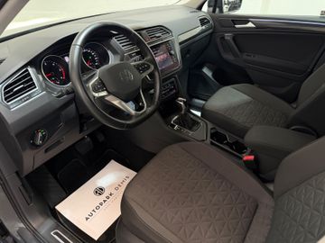 Volkswagen Tiguan - 8
