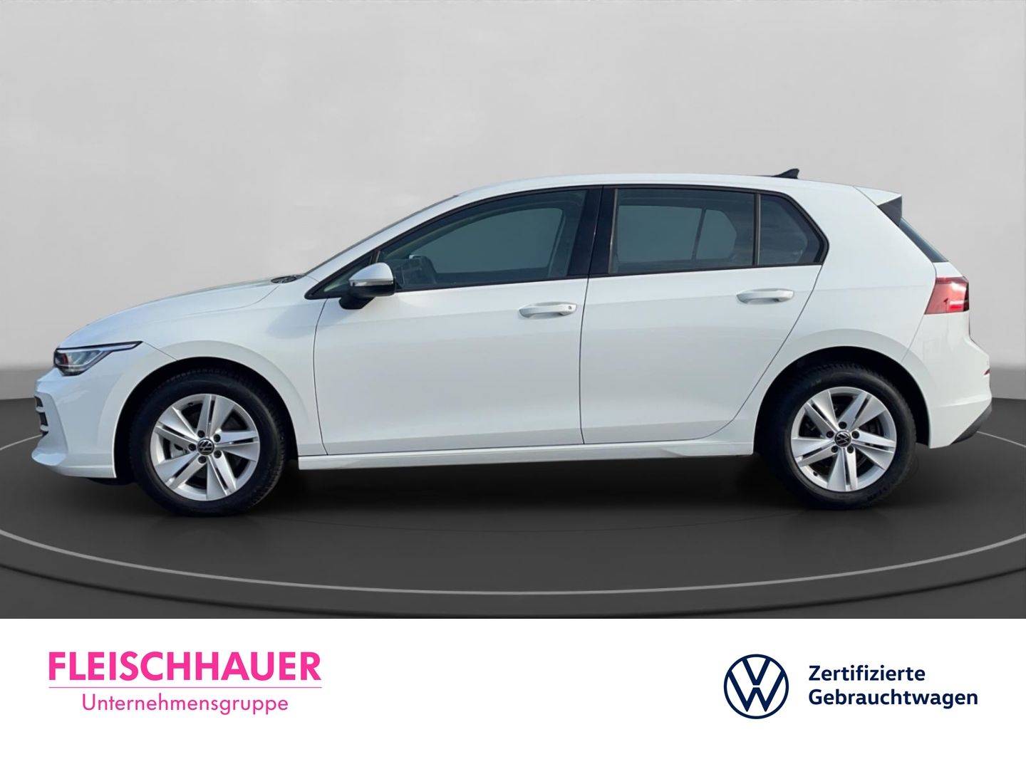 Volkswagen Golf VIII 1.5 Life TSI BusinessPremium AssPaket foto 3
