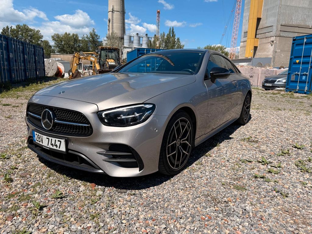 Mercedes-Benz E 220