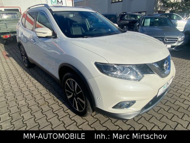 Nissan X-Trail 1.6 Tekna-NAVI-LEDER-KAMERA-AHK-LED-PANO