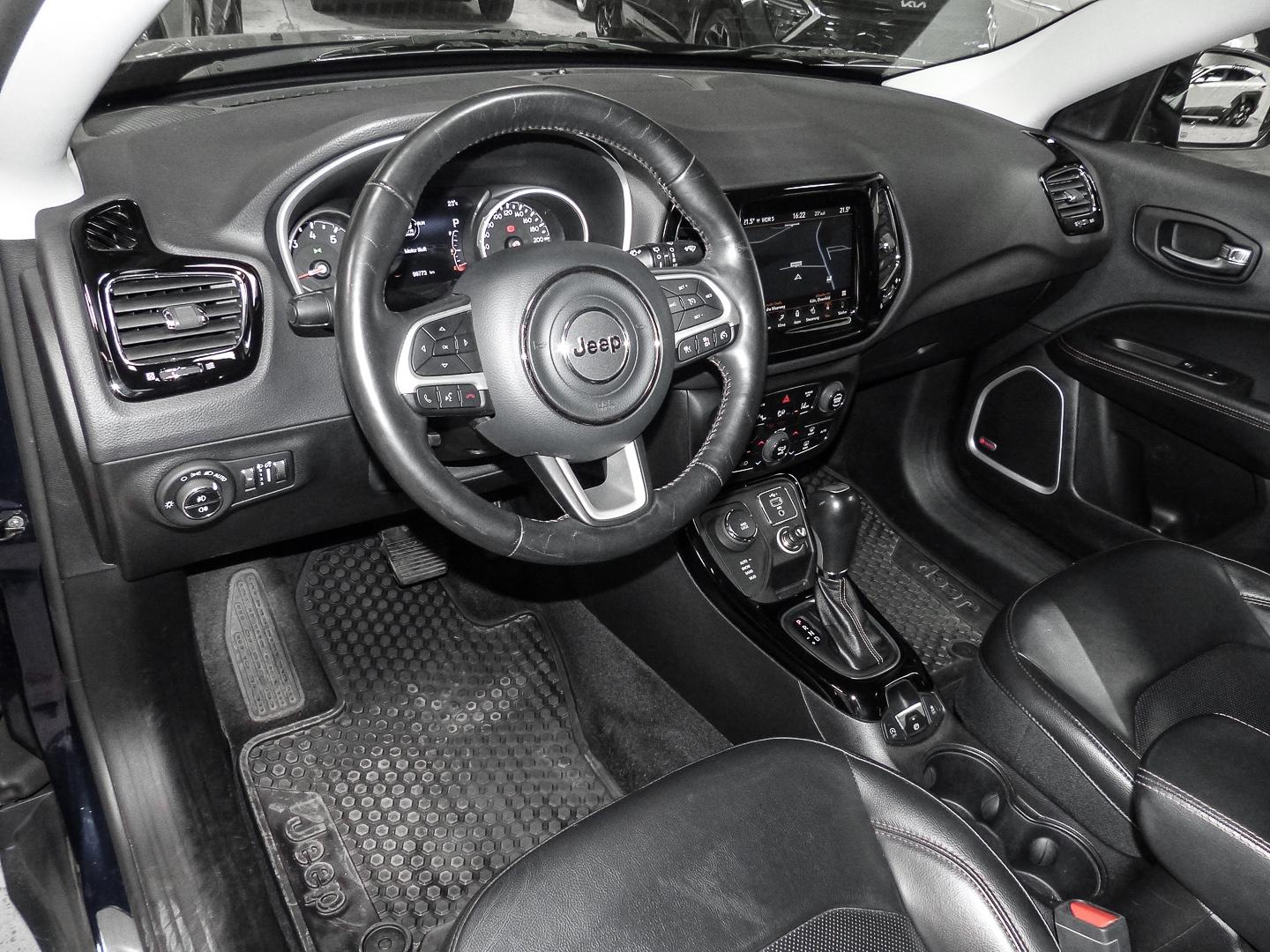 Jeep Compass Limited 4WD El. Panodach Navi Leder Memo
