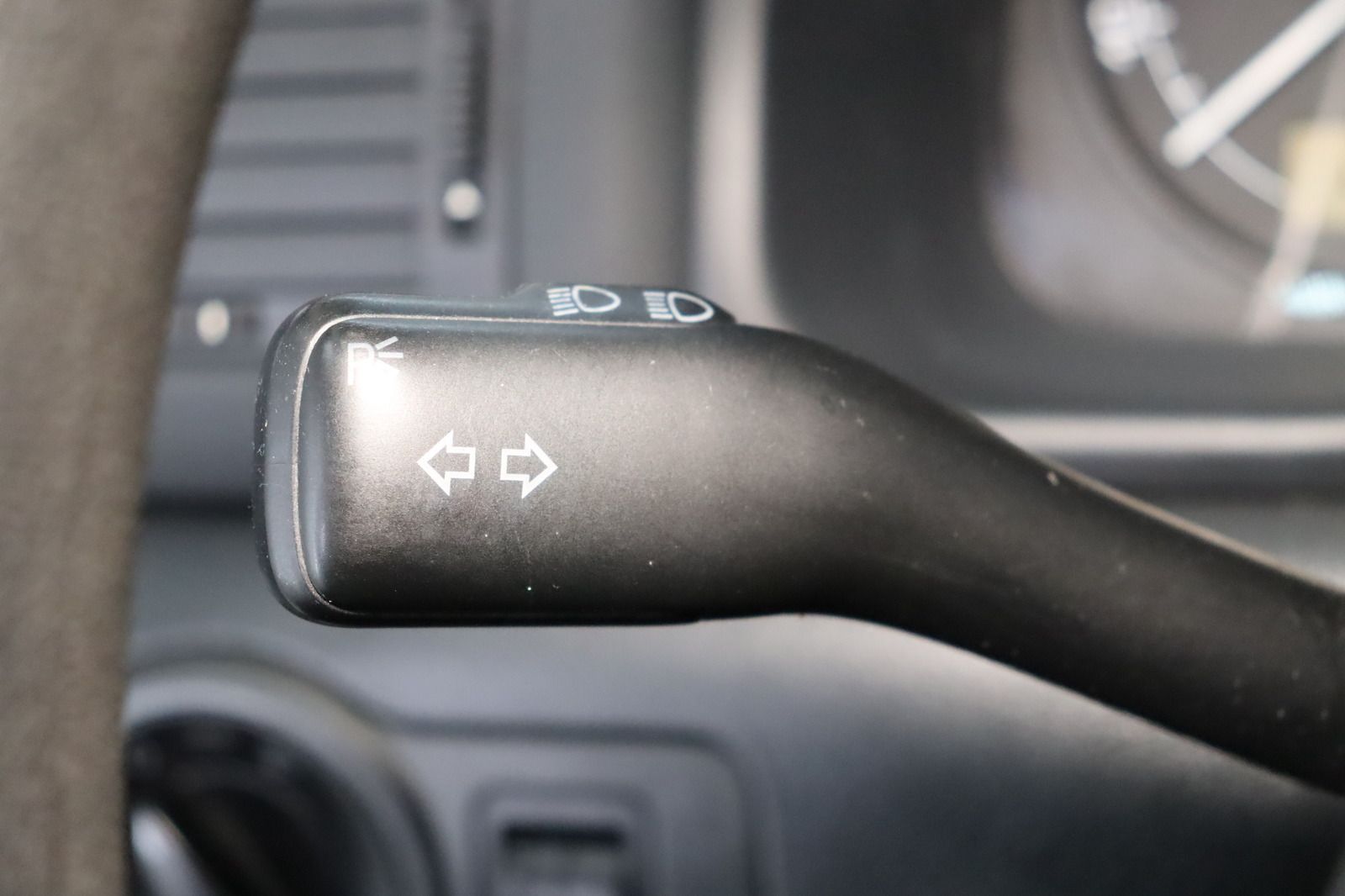 Fahrzeugabbildung SKODA Octavia Combi 1.6 Ambiente