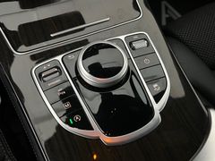 MERCEDES-BENZ GLC 250 4Matic / NUR 49.tKM / 2.HD / LED / MERCEDES-BENZ GLC 250 4Matic / NUR 49.tKM / 2.HD / LED /