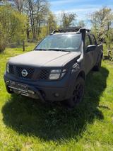 Nissan Navara - gebrauchte Nissan Navara aus dem Jahr 2006