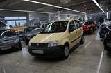Fiat Panda 1.1 8V Active *1.Hand* - Fiat Panda Active mit Benzin-Antrieb
