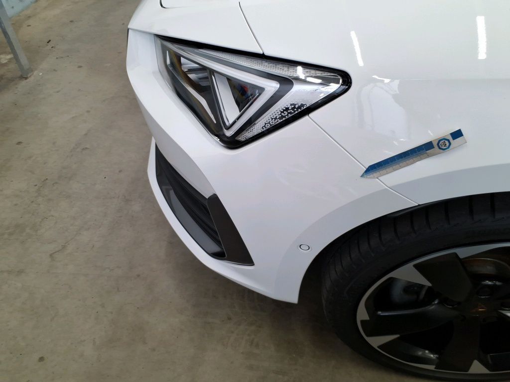 Cupra Leon SP 1.4 TSI e-HYBRID 150kW Tempo*PDC*RFK*Nav