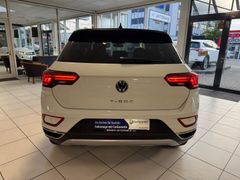 VW T-Roc 1.5 TSI Style DSG LED ACC NAVI AHK MASSAGE