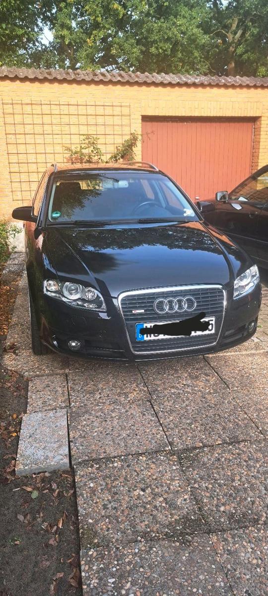 Audi A4 2007 — вигляд ззаду