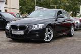 BMW 330d *1.HAND *M-SPORTPAKET *XENON *ALCANTARA - BMW 330 aus 2013 mit Diesel-Antrieb: Limousine