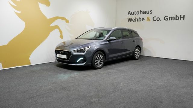 Hyundai i30 1.6 CRDi DCT Keyless R.Cam AHK CarPlay Tempo