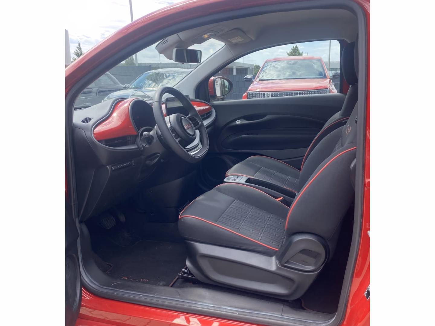 Fiat 500e e Red *Apple Car Play *Tempomat