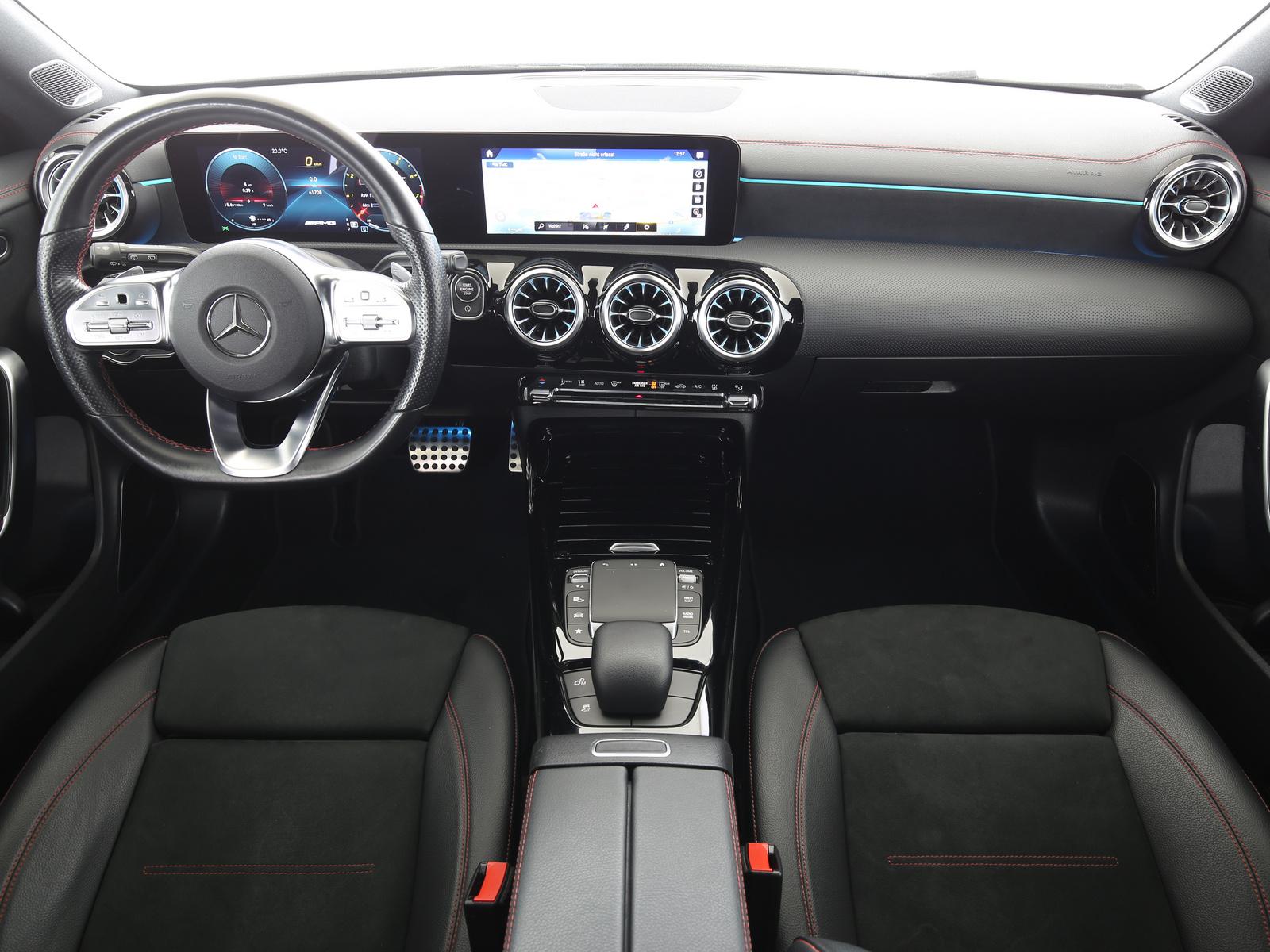 Mercedes-Benz CLA 35 AMG Shooting Brake