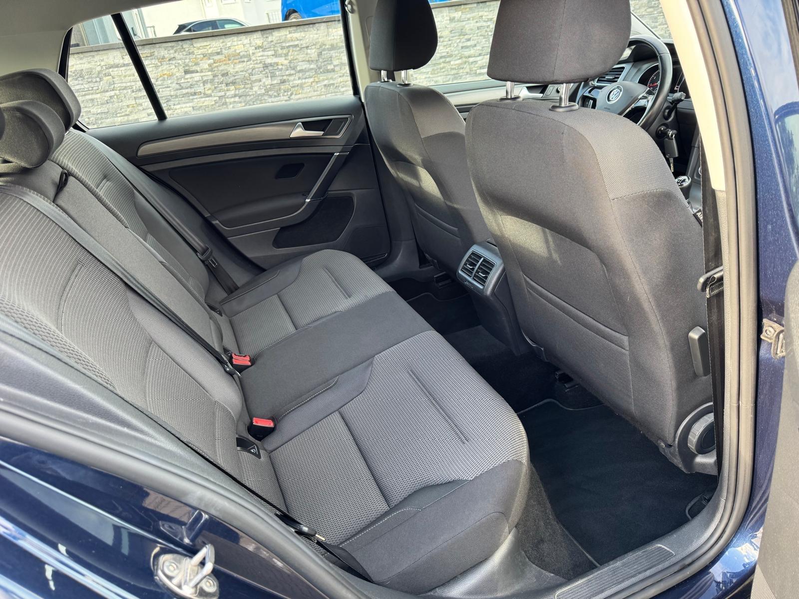 Volkswagen Golf VII Lim. Comfortline°1.Hand°Shz°PDC°