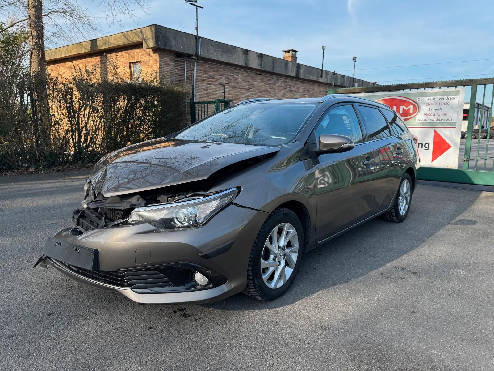 Toyota Auris Touring Sports 1.2i 12/2016