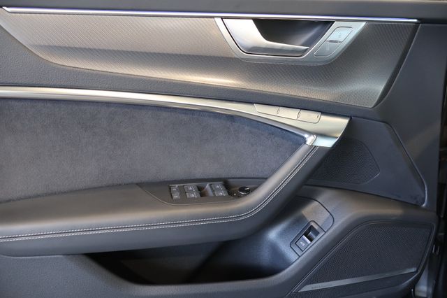 Audi RS7 4.0 TFSI V8 qu. KERAMIK+B&O+HUD+360°+PANO+22