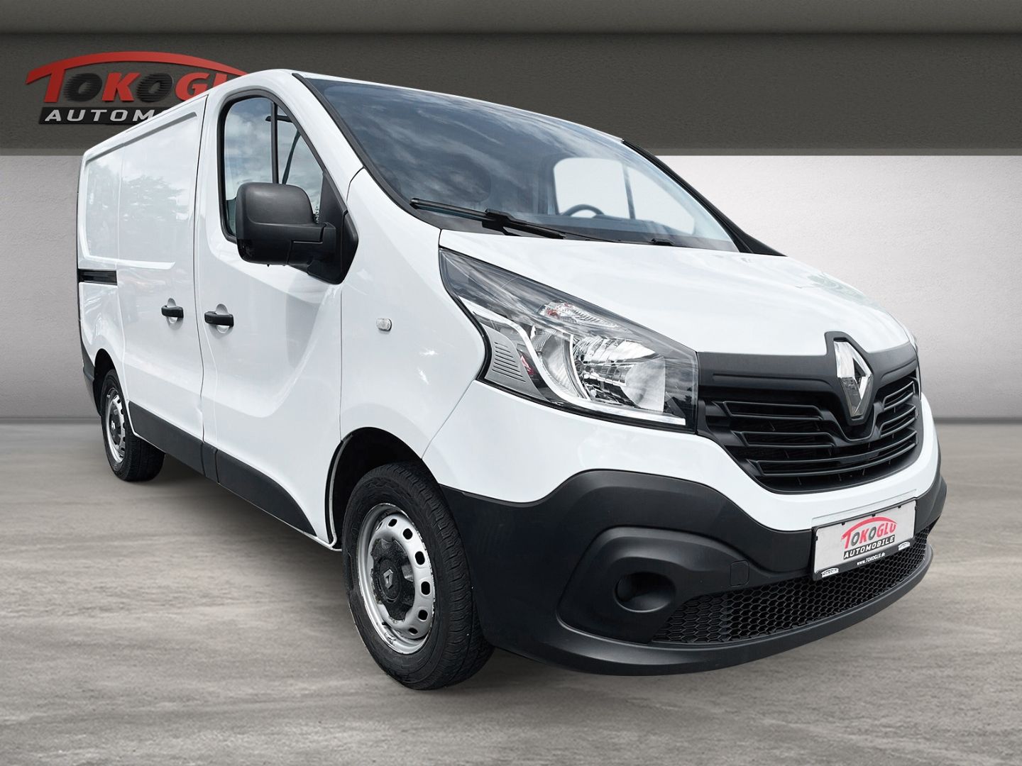 Renault Trafic - 1