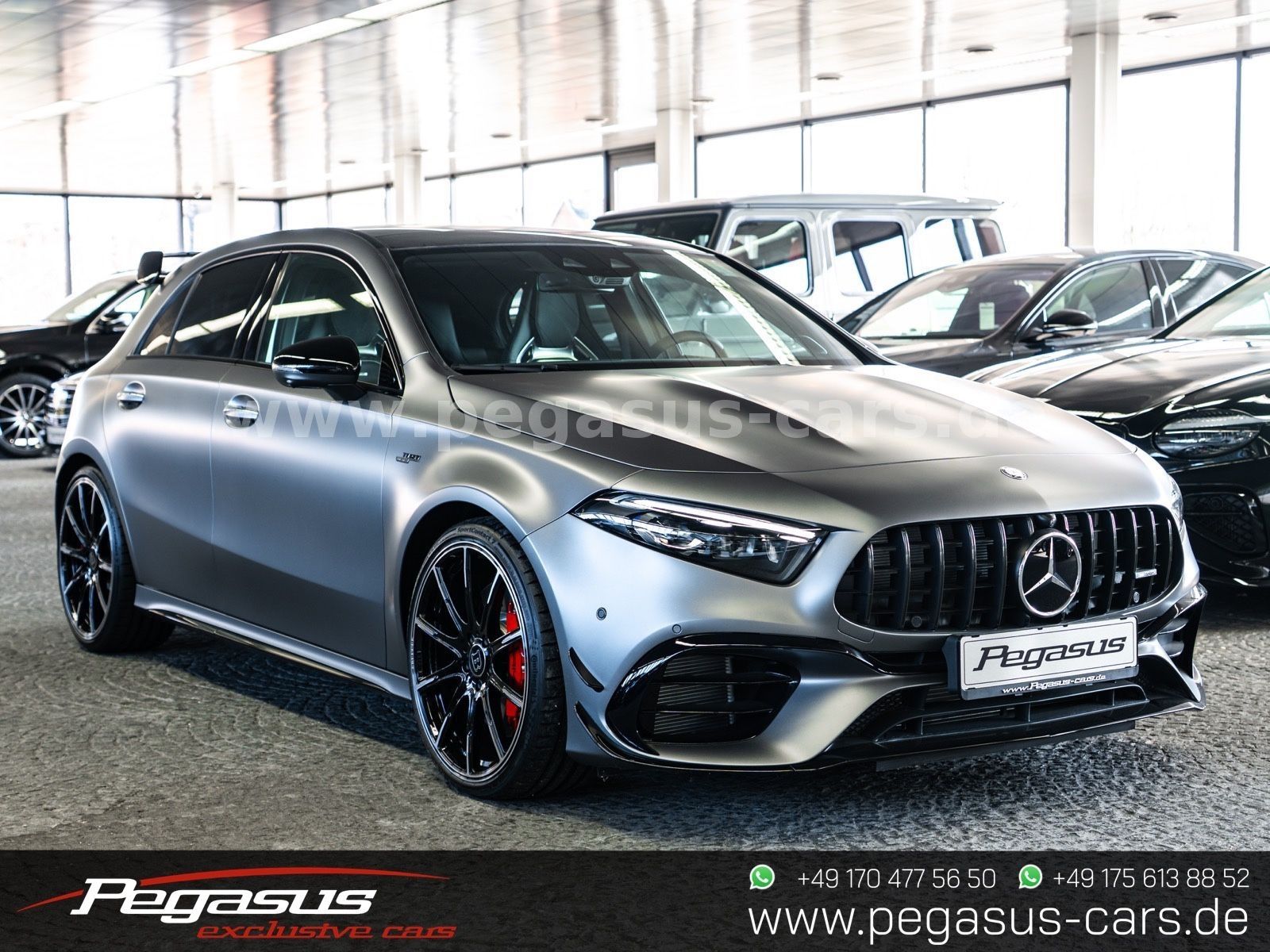 MERCEDES-BENZ A 45 AMG - 4