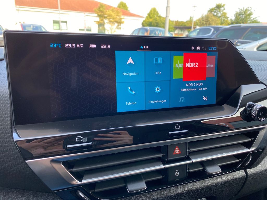 Fahrzeugabbildung Citroën C4 PureTech 130 S&S MAX *Kälte-Paket*