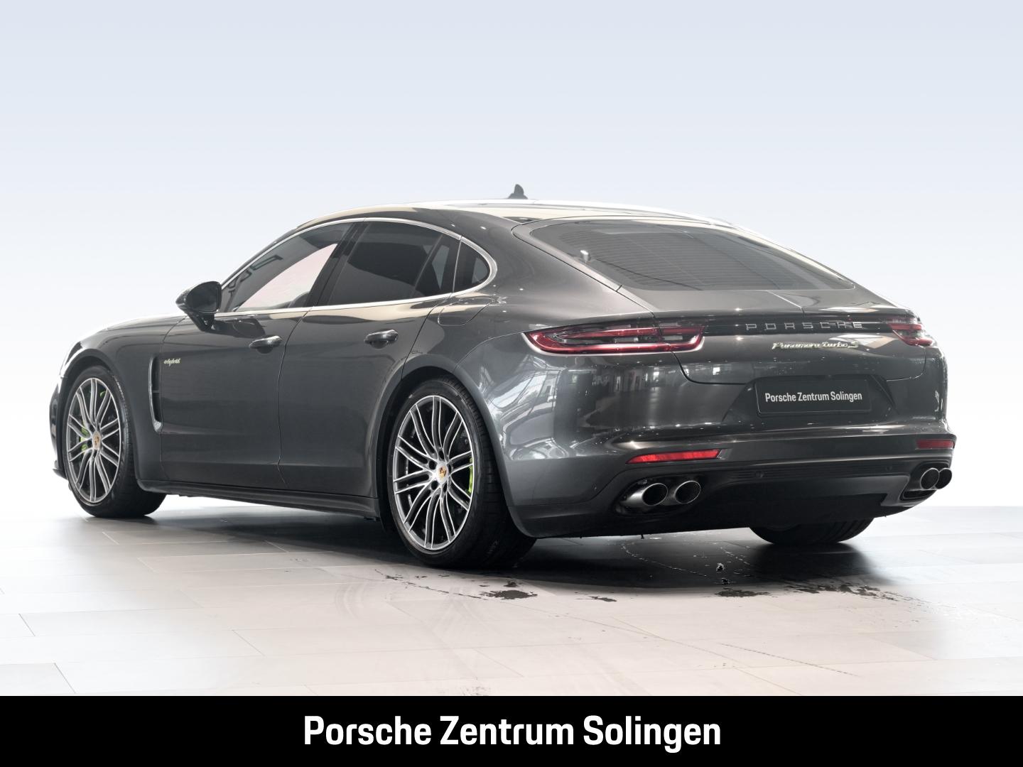 Porsche Panamera Turbo S E-Hybrid PCCB PANO SAGA MATRIX 