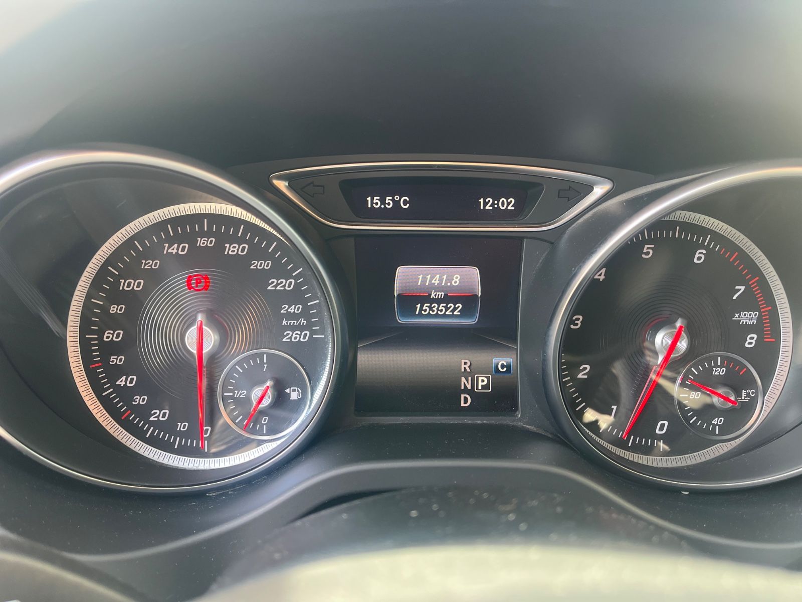 Mercedes-Benz GLA 180 Automatik-Navi-LED-PDC-Sportsitze – Bild 24