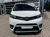 Toyota Proace Electric (75 kWh) L1 (8-Si.) Verso Team D - : Allradantrieb, Van