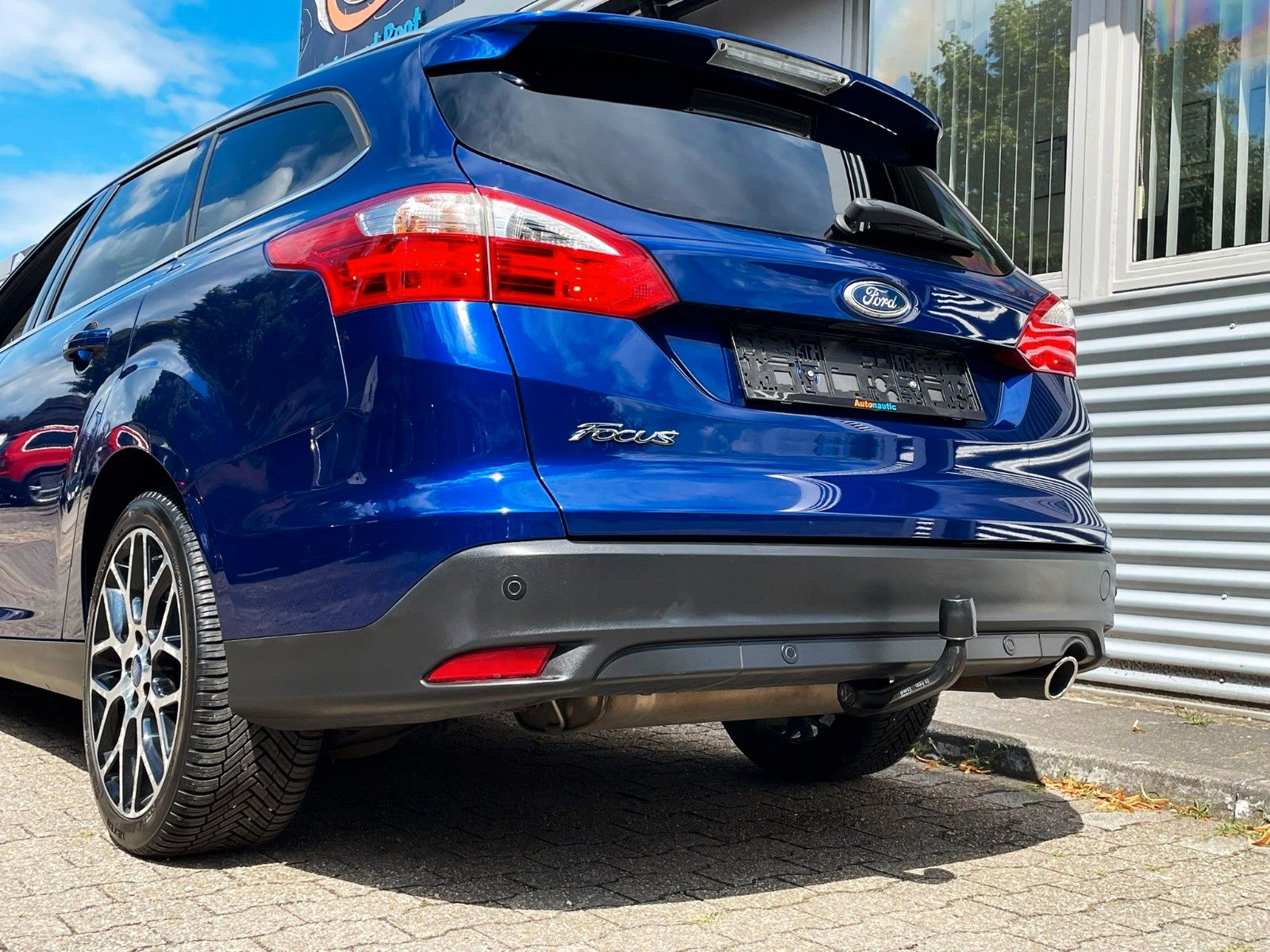 Fahrzeugabbildung Ford FOCUS TITANIUM 2.0 AUT. LEDER NAVI XENON AHK "18