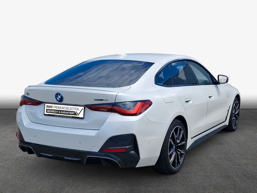 BMW i4 eDrive35 Gran Coupe M Sport, AHK, GD, MSport imagem 2