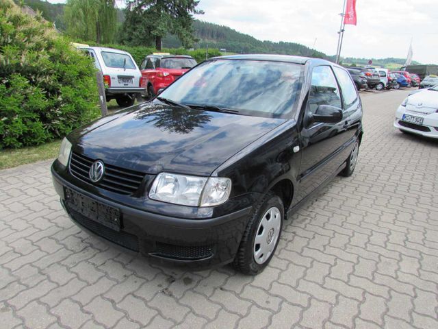 Volkswagen Polo 1.4  - TÜV 2 / 2025