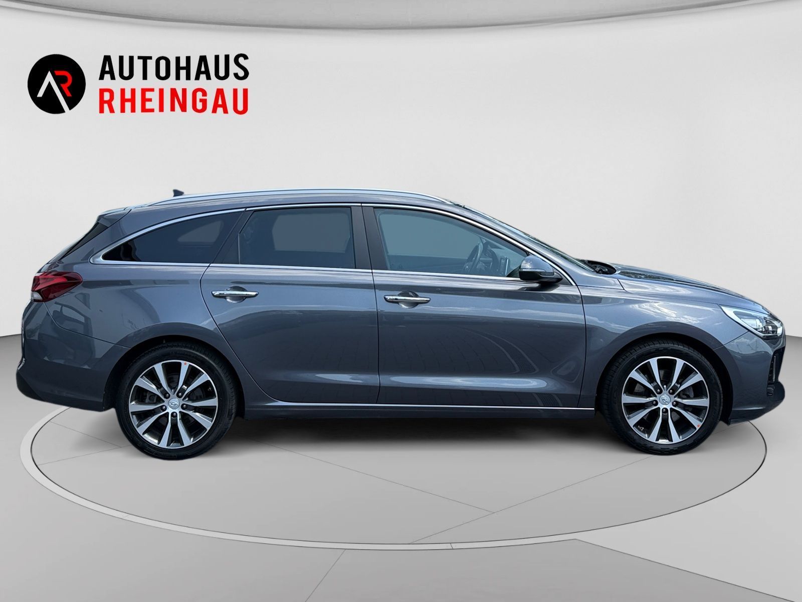 Fahrzeugabbildung Hyundai i30 1.4 T-GDI Premium PANO LED AHK