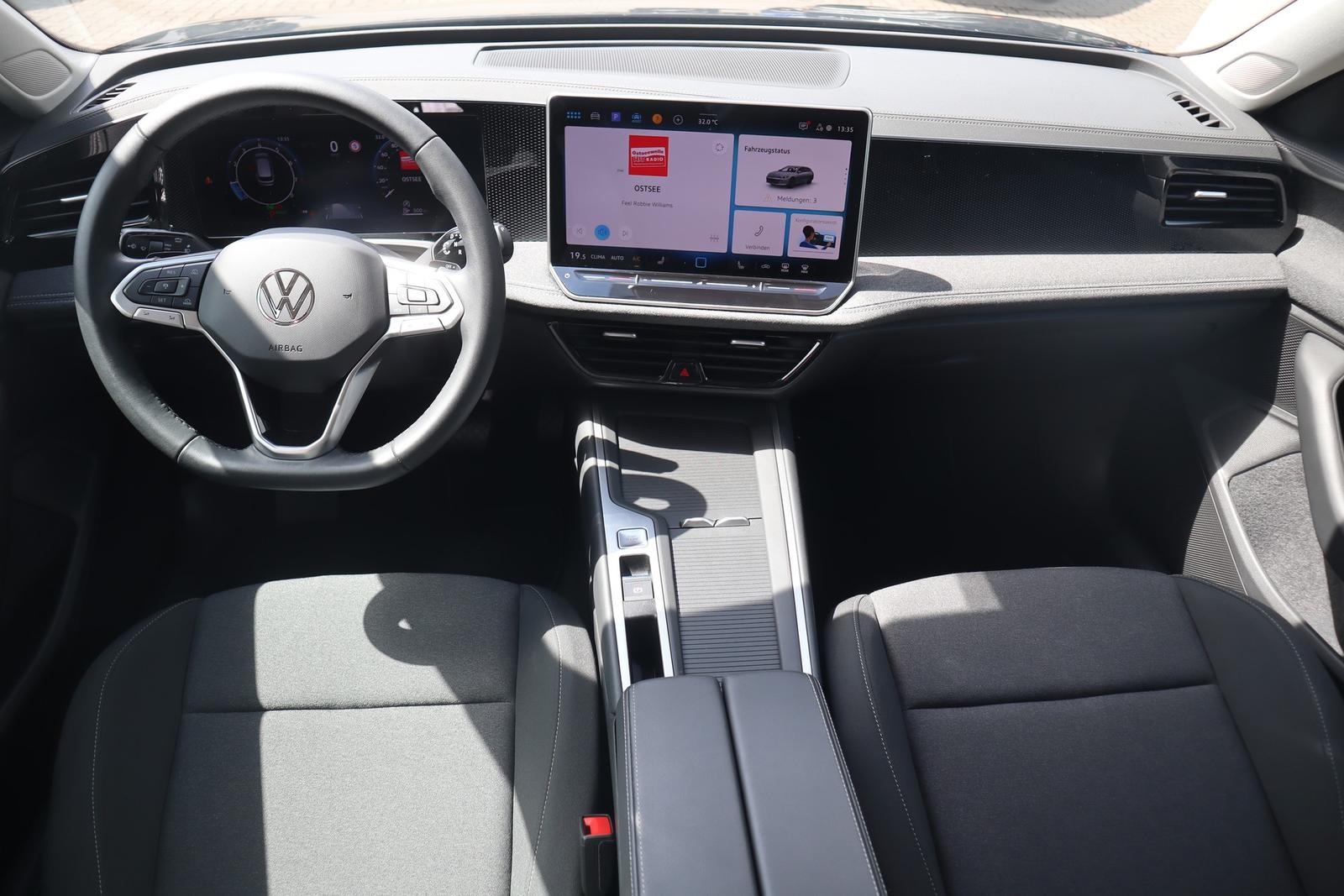 Volkswagen Passat 1.5 eTSI DSG LED ACC Sitzheizung, миниатюра 11