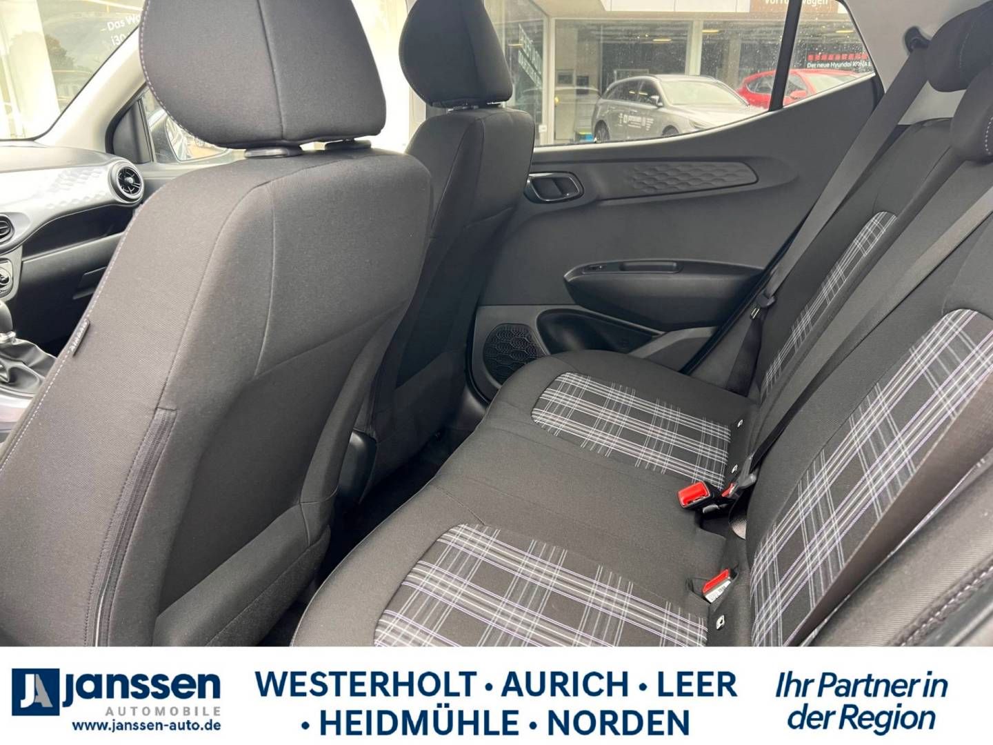 Fahrzeugabbildung Hyundai i10 1.2 Prime/ PDC hinten/Rückfahrkamera/Navi/Si