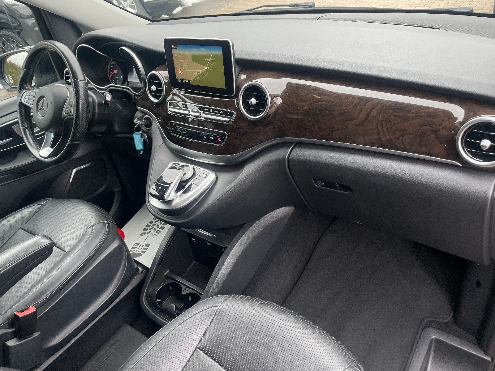 MERCEDES-BENZ V 250, 2015, Diesel, 190 PS