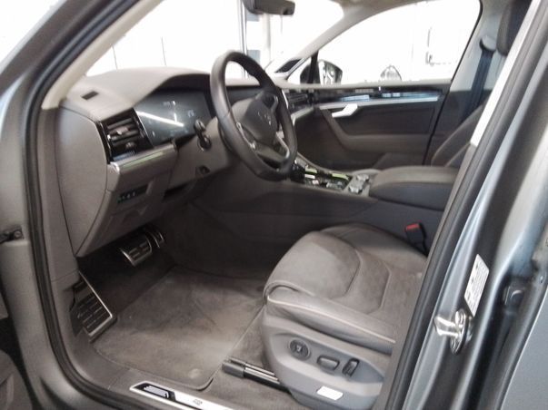 Volkswagen Touareg - Bild 6