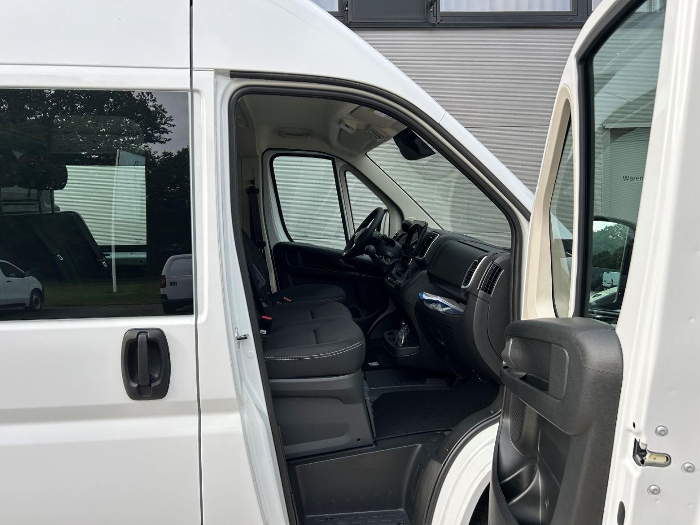 Fahrzeugabbildung Fiat Ducato H2 Kastenwagen 35 L4H2 140 Multijet Maxi