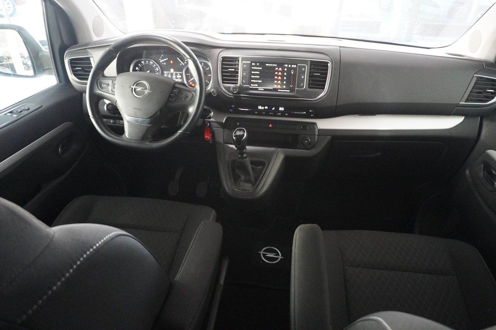 Fahrzeugabbildung Opel Zafira Life 2.0D EDITION "M" NAVI/KAMERA/HUD/AHK