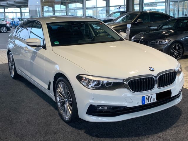 BMW 540i Sport Line Automatik AHK 1.Hand unfallfrei 