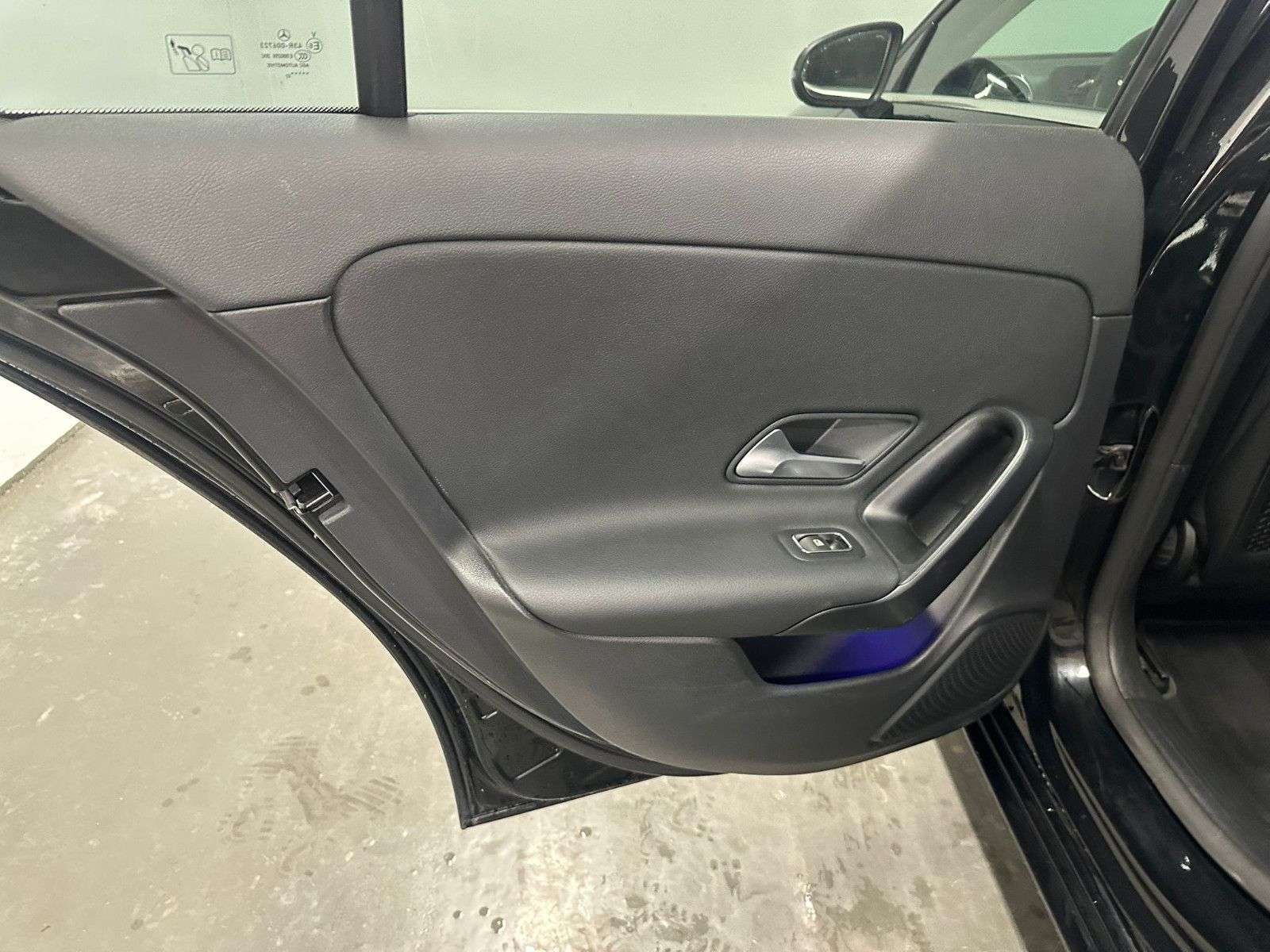 Fahrzeugabbildung Mercedes-Benz A 250 e DCT*STYLE*KAMERA*PDC*NAVI*AMBIL*LED